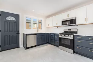 6117 W 80th Street W, Burbank, IL 60459 - Photo 9