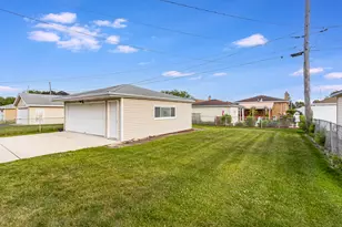 6117 W 80th Street W, Burbank, IL 60459 - Photo 23