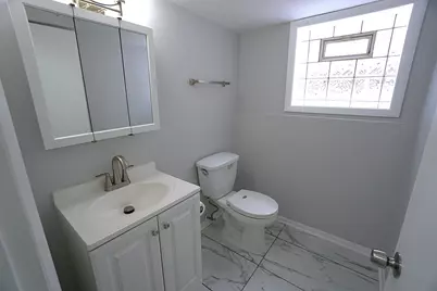 10508 S Bensley Avenue, Chicago, IL 60617 - Photo 21