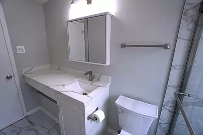10508 S Bensley Avenue, Chicago, IL 60617 - Photo 17