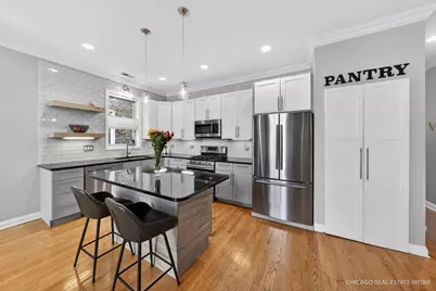 2546 W Washington Boulevard #2W, Chicago, IL 60612 - Photo 3