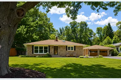 [Address not provided], Elgin, IL 60123 - Photo 17