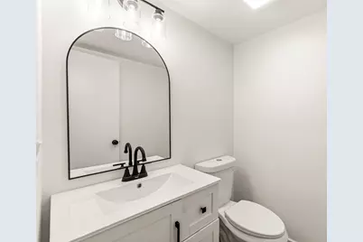 1080 Dresden Drive, Hoffman Estates, IL 60192 - Photo 17