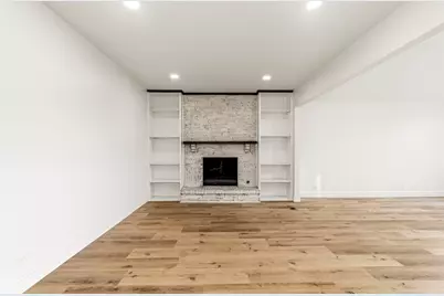 1080 Dresden Drive, Hoffman Estates, IL 60192 - Photo 13