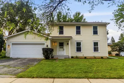 1080 Dresden Drive, Hoffman Estates, IL 60192 - Photo 1