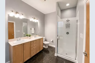 3113 W Lawrence Avenue #C202, Chicago, IL 60625 - Photo 9