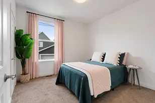 2146 N Lawndale Ave, Chicago, IL 60647 - Photo 11