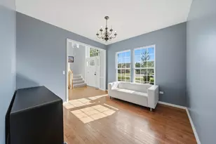 251 Clubhouse St, Bolingbrook, IL 60490 - Photo 3