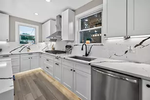 741 S Ardmore Ave, Villa Park, IL 60181 - Photo 9