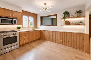 219 N William St, Mount Prospect, IL 60056 - Photo 19