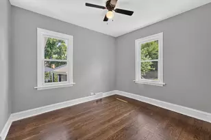 529 E Park Blvd, Villa Park, IL 60181 - Photo 13