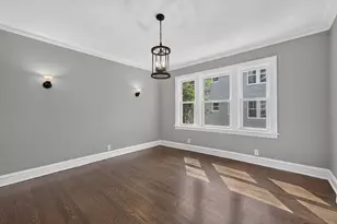 529 E Park Blvd, Villa Park, IL 60181 - Photo 5