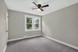 529 E Park Blvd, Villa Park, IL 60181 - Photo 23