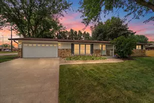 216 Linder Ln, Rochelle, IL 61068 - Photo 35