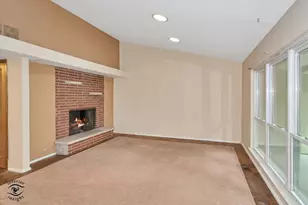 208 Shady Ln, Downers Grove, IL 60515 - Photo 3