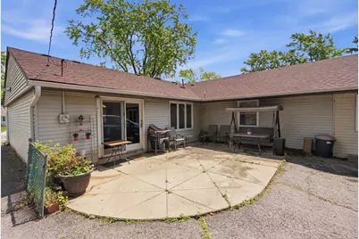 729 Surrey Drive, Streamwood, IL 60107 - Photo 27