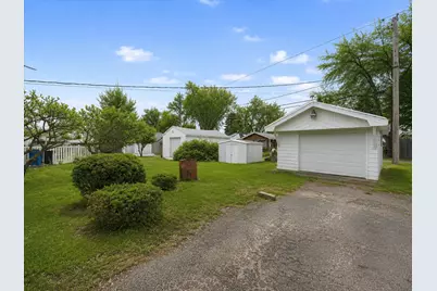 1814 Nicholson Street, Crest Hill, IL 60403 - Photo 15