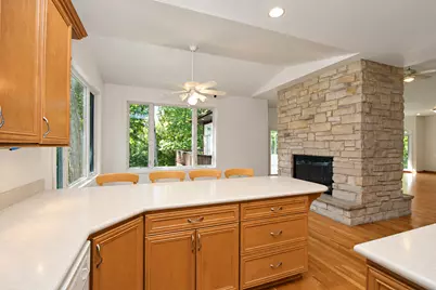 75 Miller Road, Hawthorn Woods, IL 60047 - Photo 27
