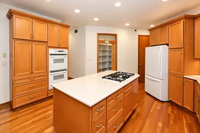 75 Miller Road, Hawthorn Woods, IL 60047 - Photo 25