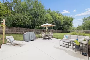 10S071 Ridge Rd, Naperville, IL 60565 - Photo 23