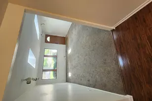 808 S Cedarcrest Dr, Schaumburg, IL 60193 - Photo 3