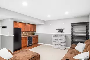 712 Christopher St, Plano, IL 60545 - Photo 23