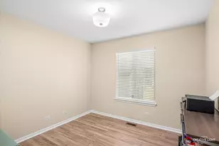 712 Christopher St, Plano, IL 60545 - Photo 11