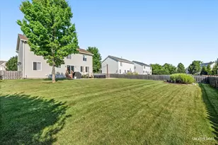 712 Christopher St, Plano, IL 60545 - Photo 27