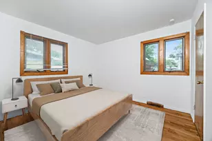 196 Craig Dr, Chicago Heights, IL 60411 - Photo 9