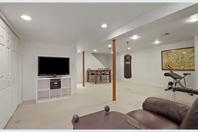 1137 Lockwood Court E, Buffalo Grove, IL 60089 - Photo 31