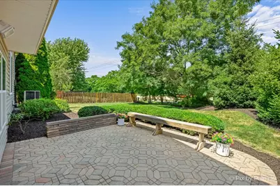3995 Springlake Court, Lake in the Hills, IL 60156 - Photo 29