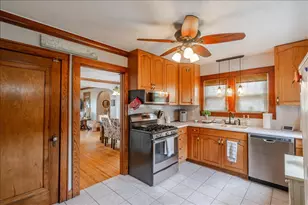 111 Loren St, Washington, IL 61571 - Photo 9
