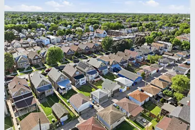 2229 N Kedvale Avenue, Chicago, IL 60639 - Photo 33