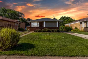 930 E 161st Pl, South Holland, IL 60473 - Photo 1