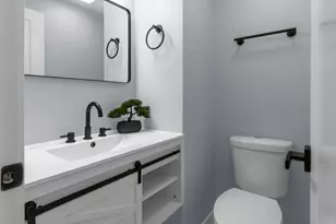 930 E 161st Pl, South Holland, IL 60473 - Photo 11