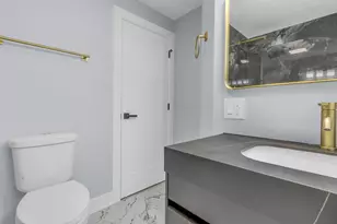 930 E 161st Pl, South Holland, IL 60473 - Photo 19