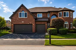 21158 Sophia Dr, Matteson, IL 60443 - Photo 1