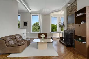 1135 W Webster Ave, Chicago, IL 60614 - Photo 3