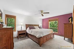 221 S Dawn Marie Dr, Round Lake, IL 60073 - Photo 11