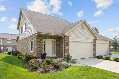 9415 Saratoga Court, Hickory Hills, IL 60457 - Photo 1
