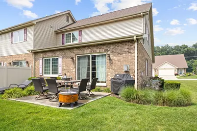 9415 Saratoga Court, Hickory Hills, IL 60457 - Photo 27