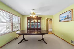 7017 W Jarvis Ave, Niles, IL 60714 - Photo 7