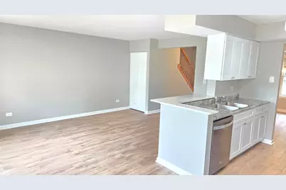 3403 Southport Drive #3403, Island Lake, IL 60042 - Photo 3