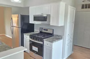 3403 Southport Dr, Island Lake, IL 60042 - Photo 7