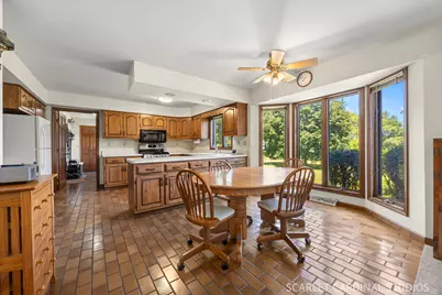 36 Crofton Court, Oswego, IL 60543 - Photo 5