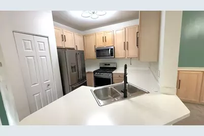 3333 Stratford Court #3F, Lake Bluff, IL 60044 - Photo 5