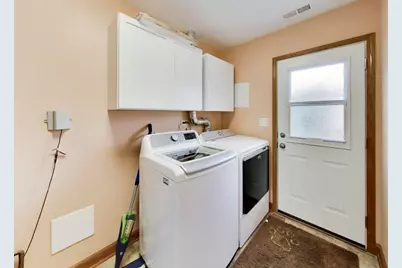 519 Kenyon Avenue, Romeoville, IL 60446 - Photo 13
