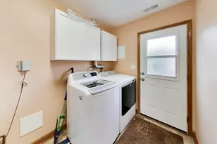 519 Kenyon Ave, Romeoville, IL 60446 - Photo 13