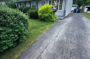 3012 Phillips Ave, Steger, IL 60475 - Photo 3