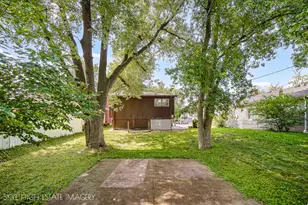 2816 Tennyson Pl, Hazel Crest, IL 60429 - Photo 15